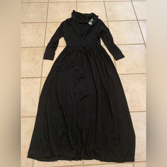 Vintage Milli Hamilton Canada Black Turtleneck Maxi Gown - Size 14 - Picture 2 of 7